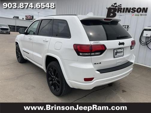 2022 Jeep Grand Cherokee WK Laredo