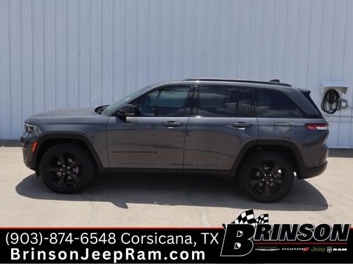 2023 Jeep Grand Cherokee Altitude