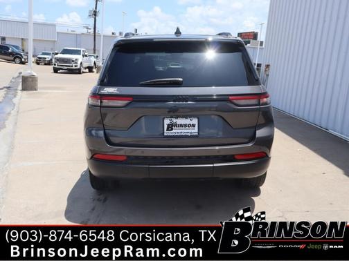 2023 Jeep Grand Cherokee Altitude