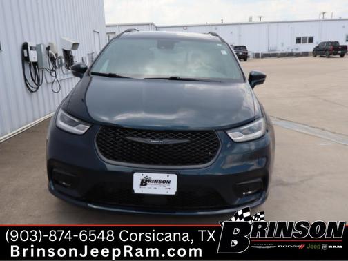 2021 Chrysler Pacifica Touring-L