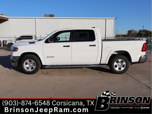 Bright White Clearcoat 2026 RAM 1500 Big Horn