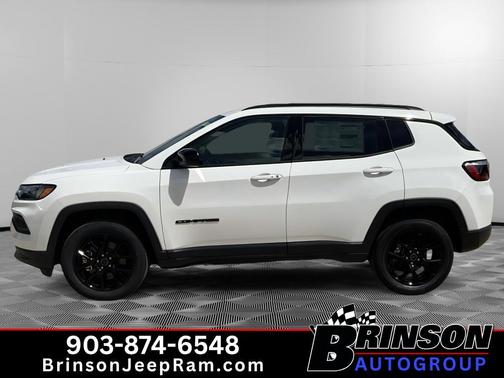 Bright White Clearcoat 2026 Jeep Compass Latitude