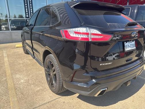 2019 Ford Edge ST
