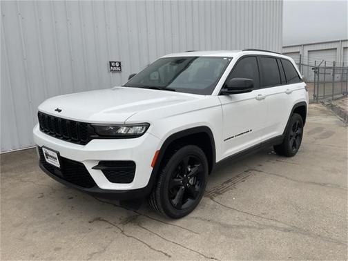 2024 Jeep Grand Cherokee Laredo