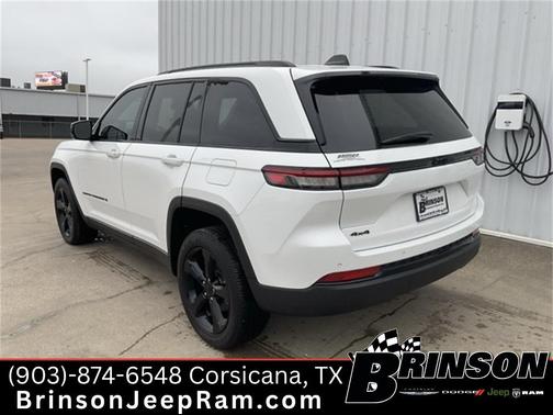 2024 Jeep Grand Cherokee Laredo