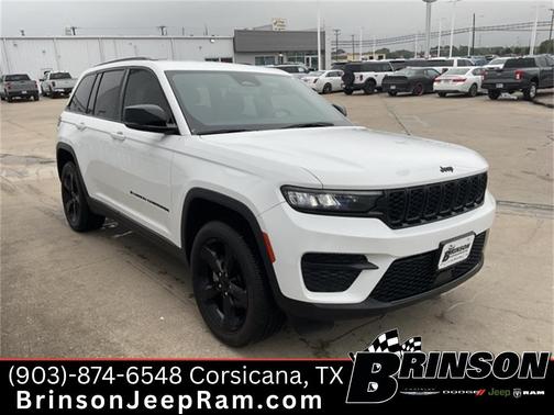 2024 Jeep Grand Cherokee Laredo
