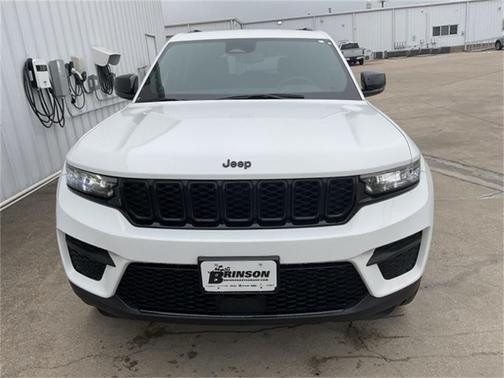 2024 Jeep Grand Cherokee Laredo