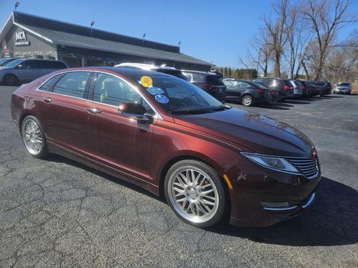 2016 Lincoln MKZ Base
