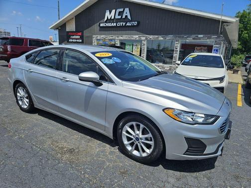 2019 Ford Fusion SE