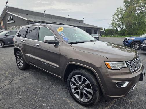 Walnut Brown 2017 Jeep Grand Cherokee Overland