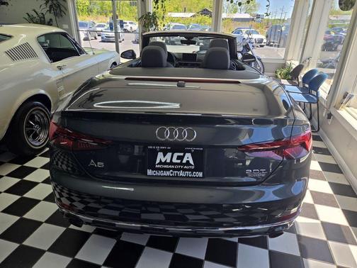 Manhattan Gray Metallic w/ Black Roof 2018 Audi A5 2.0T Premium Plus