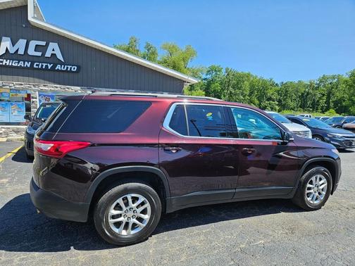 2020 Chevrolet Traverse LT Cloth