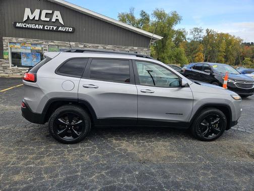 2018 Jeep Cherokee Latitude