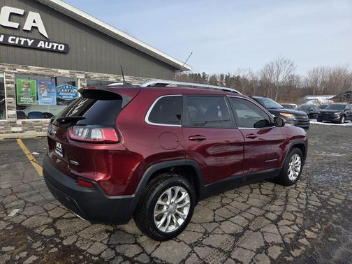 2019 Jeep Cherokee Latitude
