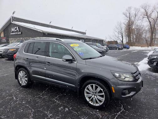 2016 Volkswagen Tiguan S