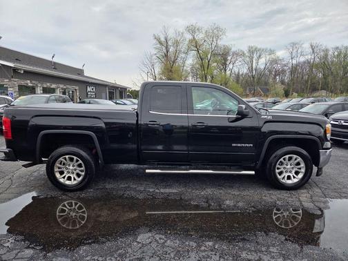 Onyx Black 2015 GMC Sierra 1500 SLE