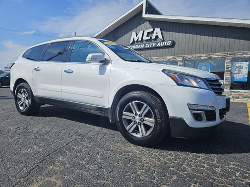 2017 Chevrolet Traverse 2LT