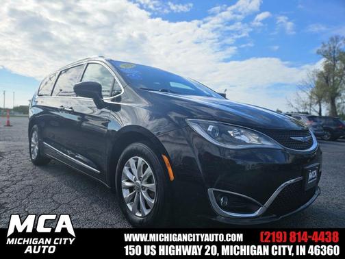 2018 Chrysler Pacifica Touring-L
