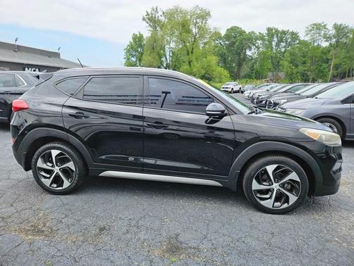 2017 Hyundai TUCSON Sport