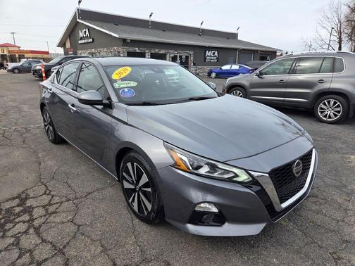 2020 Nissan Altima 2.5 SR