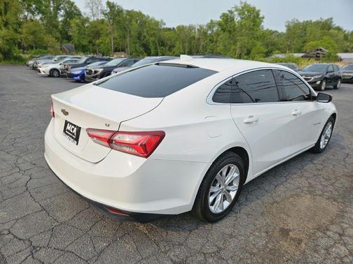 2021 Chevrolet Malibu LT