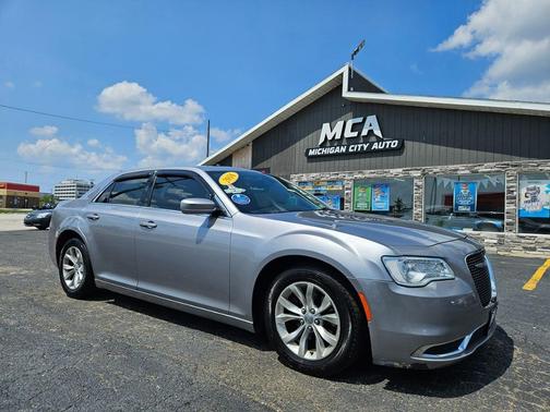 2016 Chrysler 300 Limited