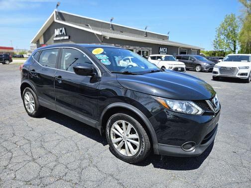 2017 Nissan Rogue Sport S