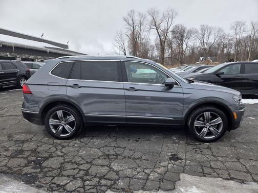 2019 Volkswagen Tiguan 2.0T SEL Premium