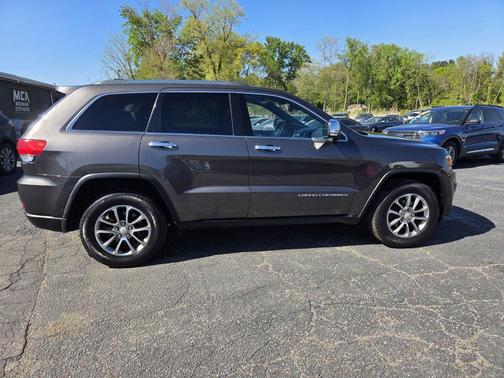 Granite Crystal Clearcoat Metallic 2014 Jeep Grand Cherokee Limited