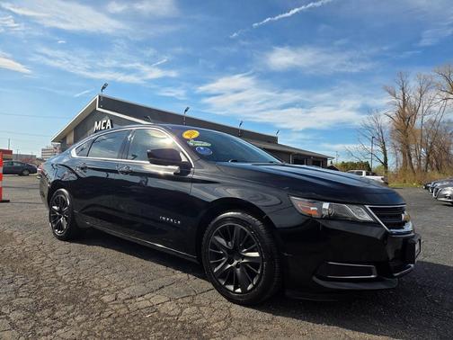 Black 2018 Chevrolet Impala 1LS