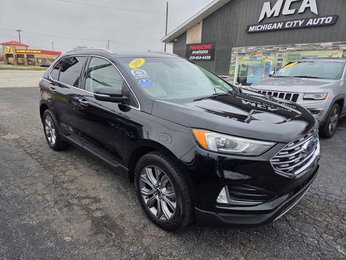 2019 Ford Edge Titanium