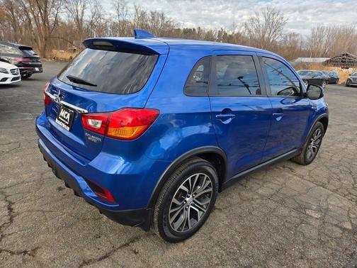 2018 Mitsubishi Outlander Sport ES