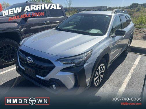 Ice Silver Metallic 2023 Subaru Outback Premium