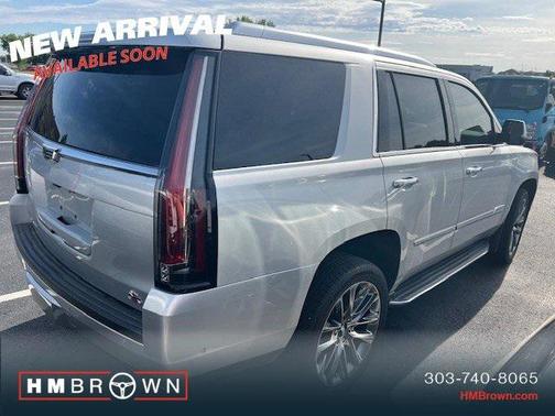2019 Cadillac Escalade Luxury