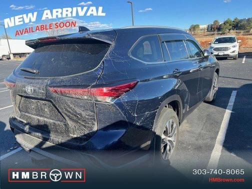 2022 Toyota Highlander XLE