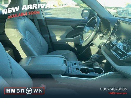 2022 Toyota Highlander XLE