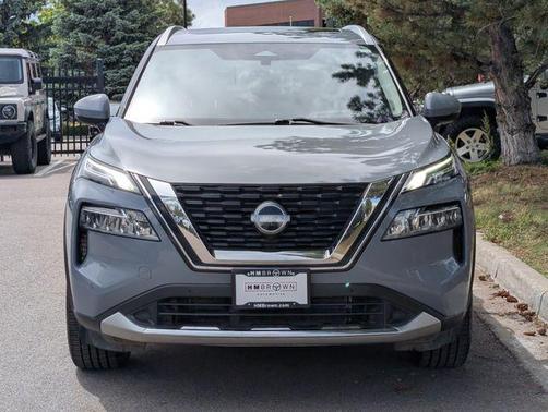 Boulder Gray Pearl 2023 Nissan Rogue Platinum