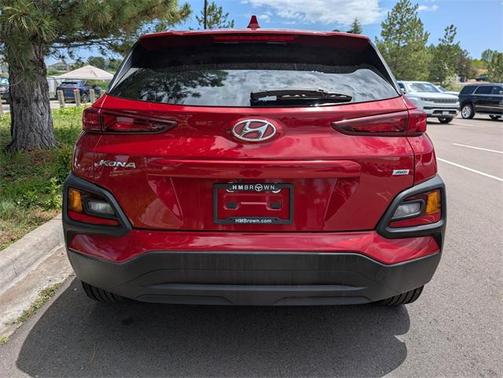 2021 Hyundai KONA SEL Plus