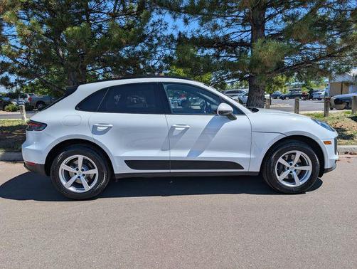 White 2020 Porsche Macan Macan