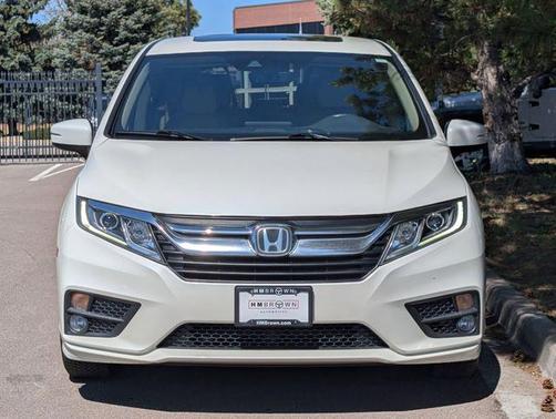 White 2019 Honda Odyssey EX-L