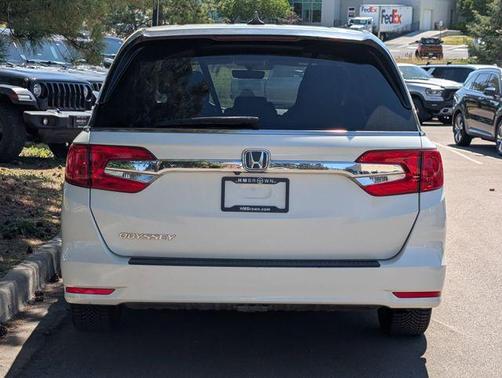 White 2019 Honda Odyssey EX-L