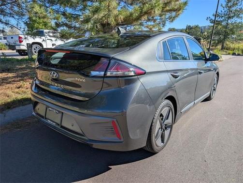 2020 Hyundai IONIQ Hybrid Limited