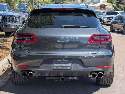 Black 2018 Porsche Macan Macan