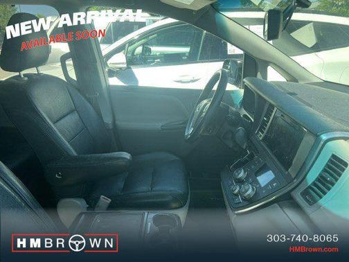 Predawn Gray Mica 2015 Toyota Sienna LE