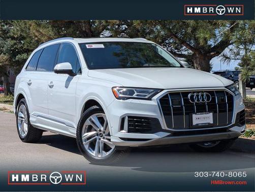 Glacier White Metallic 2023 Audi Q7 55 Premium Plus