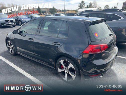 2016 Volkswagen Golf GTI 2.0T SE 4-Door