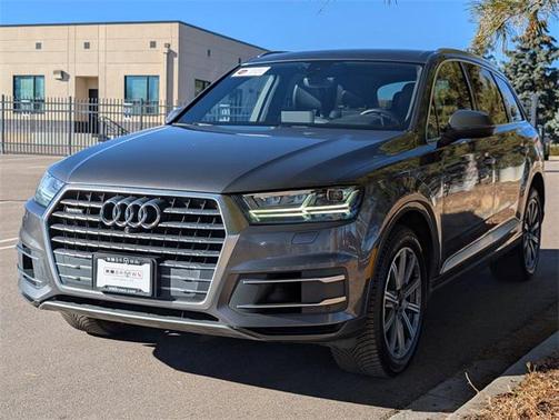 2019 Audi Q7 55 Premium Plus