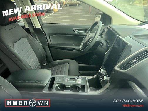 2022 Ford Edge SE