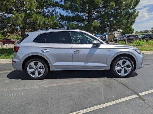 2022 Audi Q5 45 S line Premium Plus