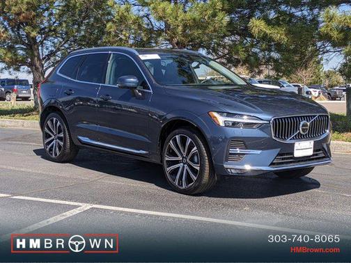 Denim Blue Metallic 2023 Volvo XC60 B5 Ultimate Bright Theme